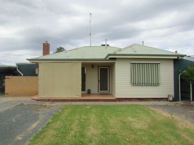 445 Wantigong Street, North Albury - Image 1