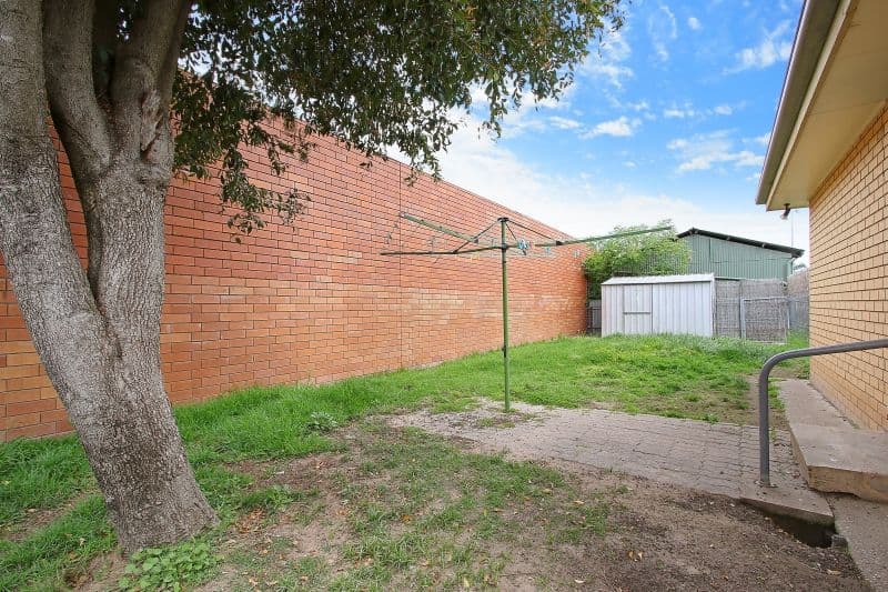 445 Wantigong Street, North Albury - Thumbnail 8