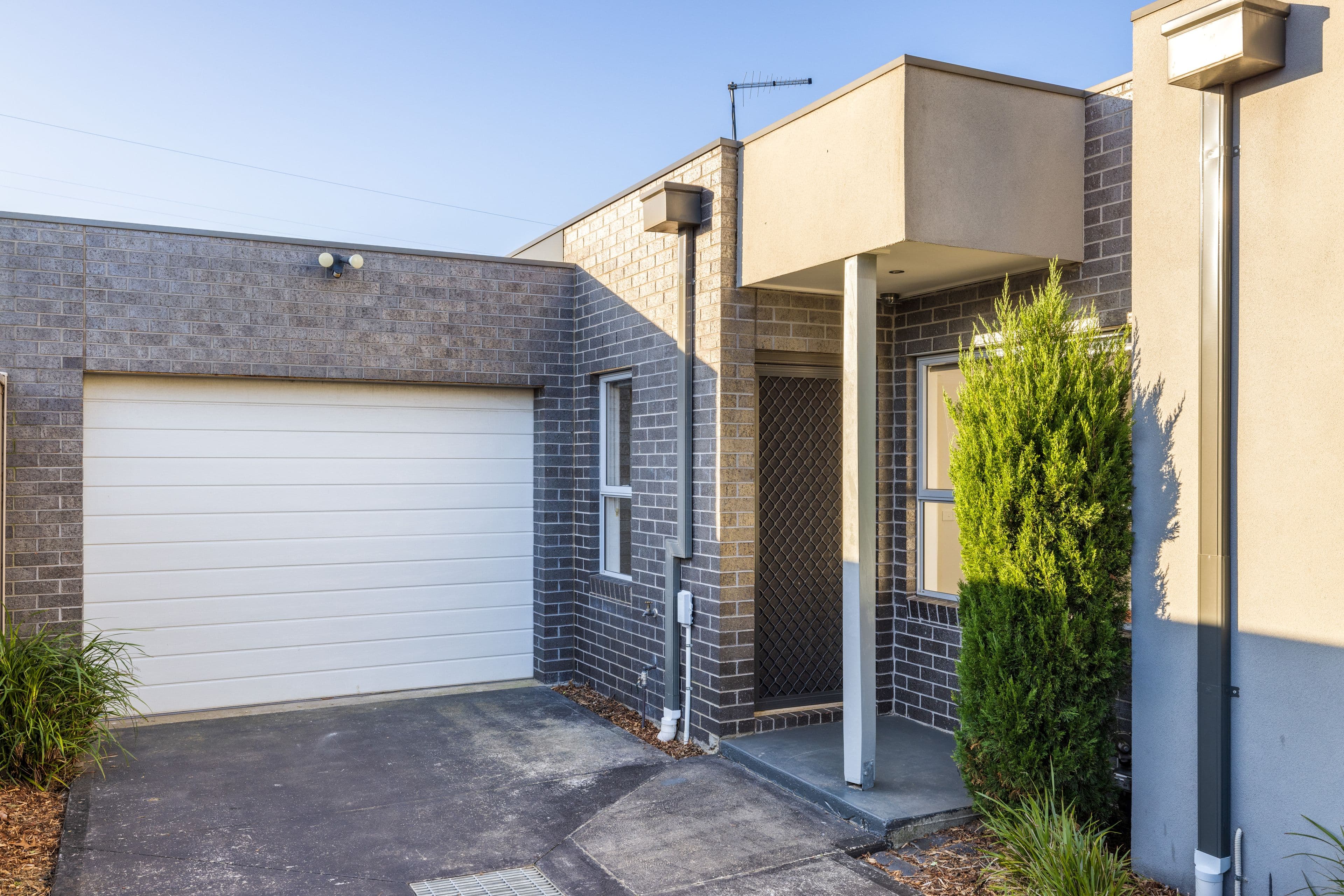 76 Bindi Street, Glenroy VIC 3046, Glenroy - Thumbnail 2