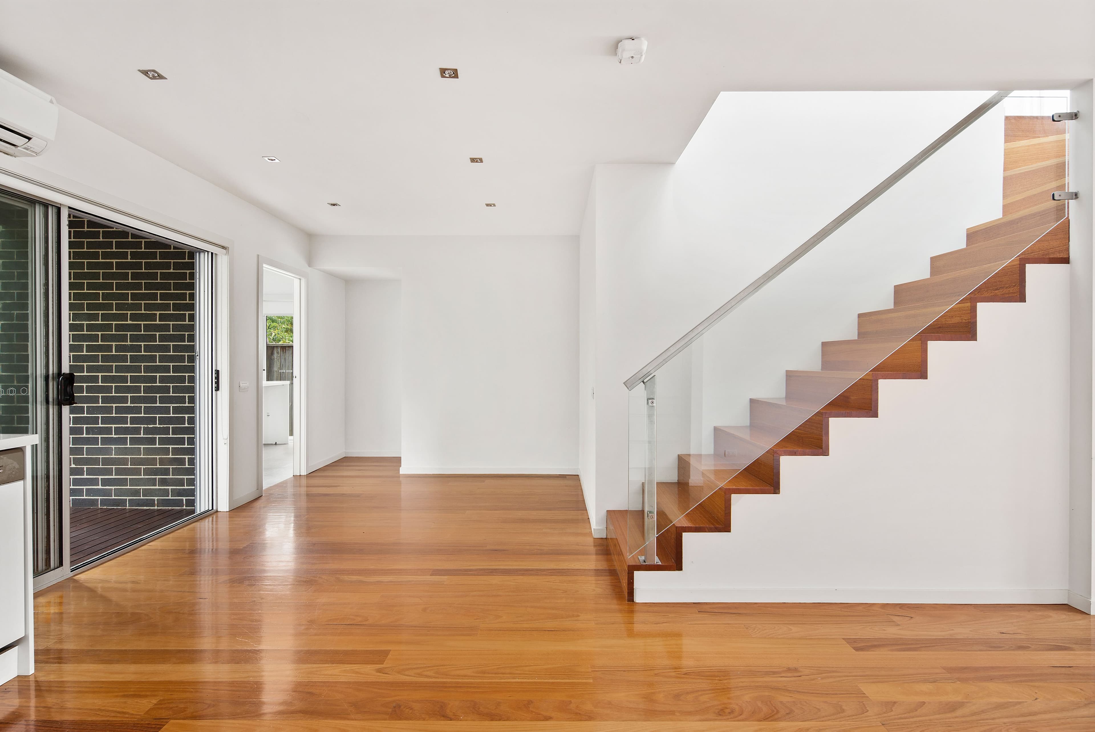 185 Thompson Avenue, Cowes VIC 3922, Cowes - Thumbnail 5