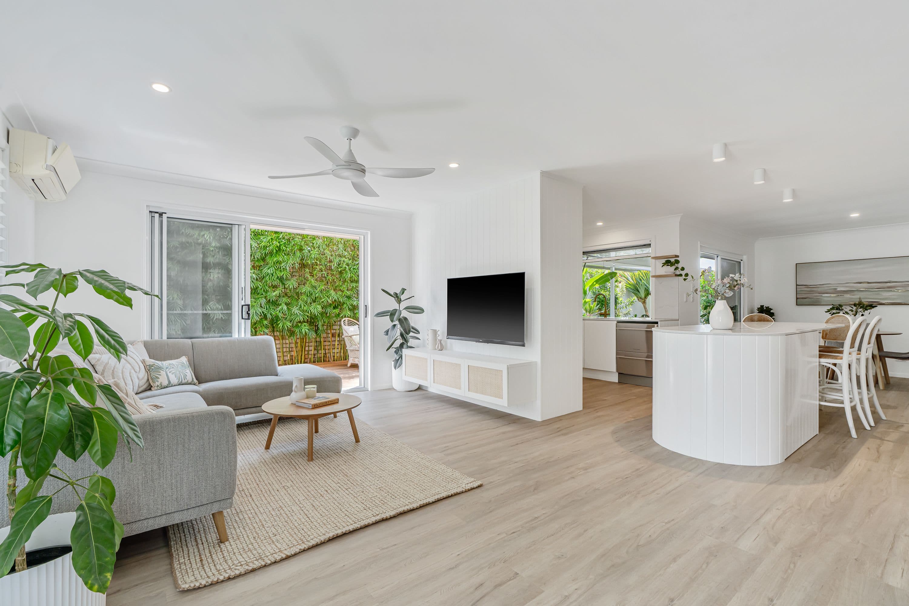 6 Bowerbird Place, Burleigh Waters QLD 4220, Burleigh Waters - Image 1