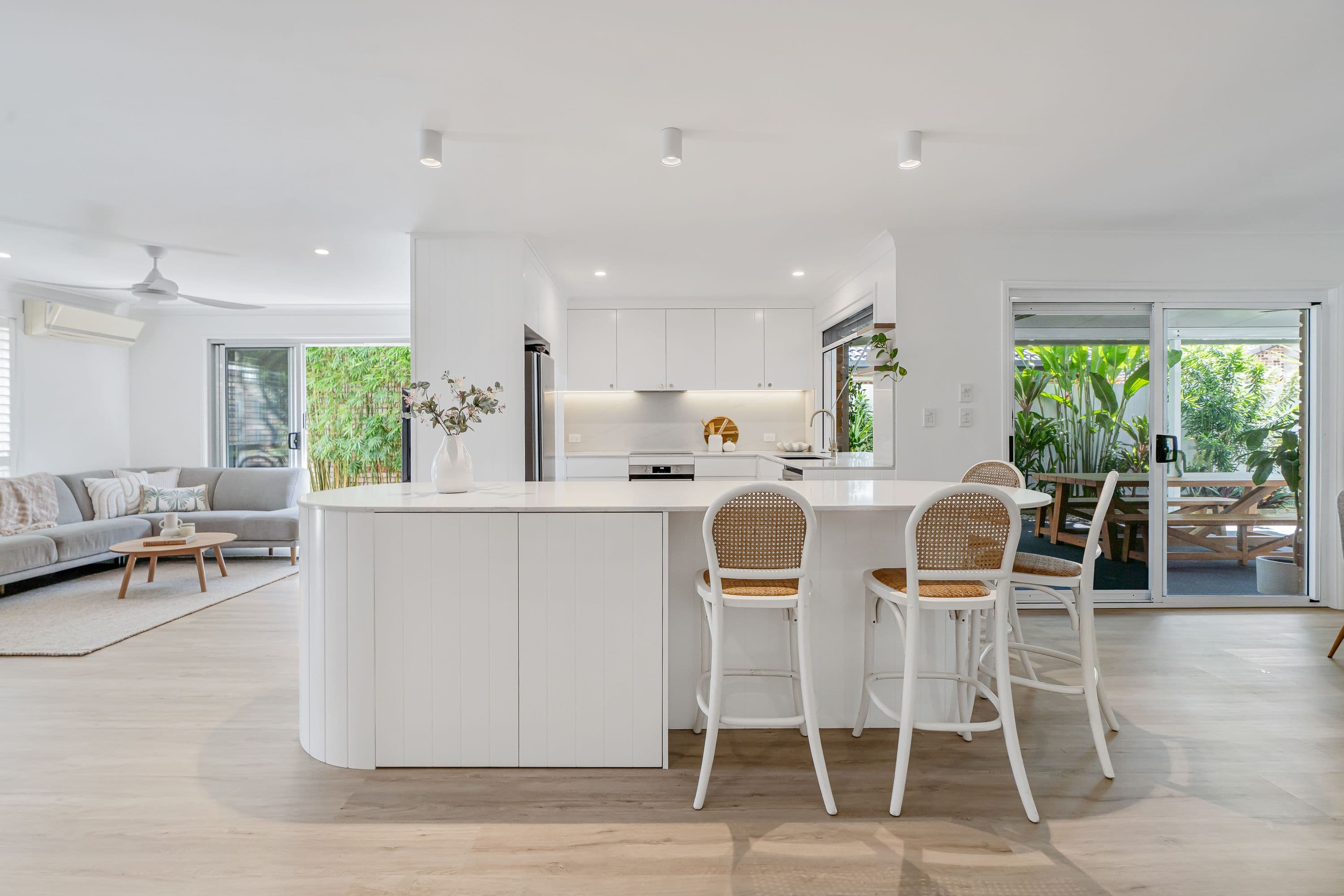 6 Bowerbird Place, Burleigh Waters QLD 4220, Burleigh Waters - Thumbnail 5