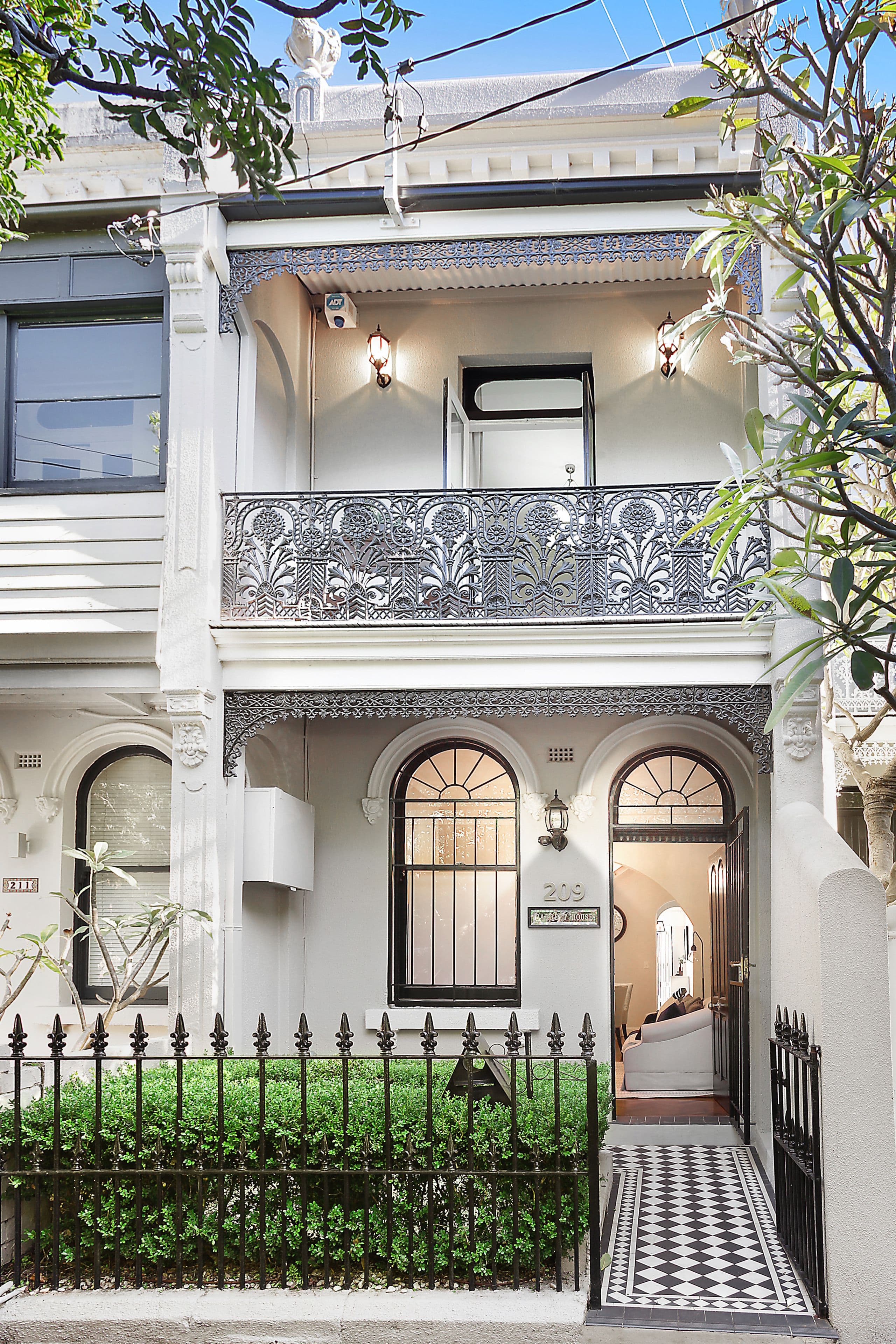 209 Sutherland Street, Paddington - Thumbnail 6