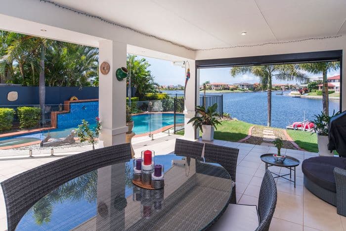 18 Calmwater Crescent, Helensvale QLD 4212, Helensvale - Thumbnail 3
