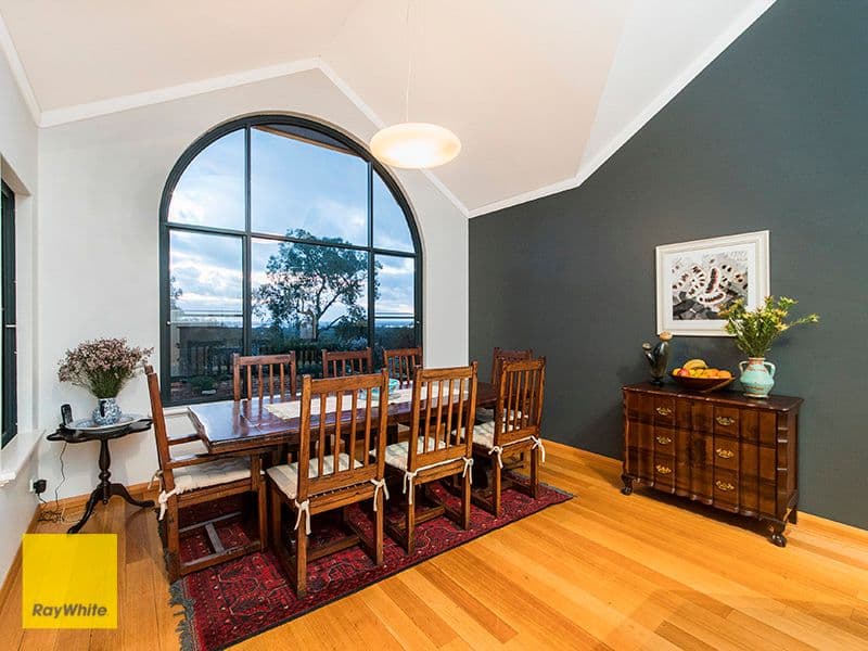 4 Summerfield Place, Gooseberry Hill WA 6076, Gooseberry Hill - Thumbnail 5
