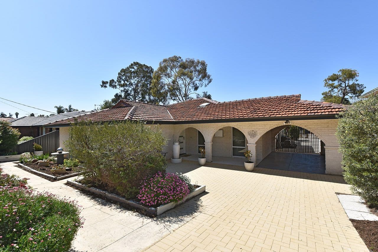80 Hillwood Avenue, Warwick WA 6024, Warwick - Thumbnail 2