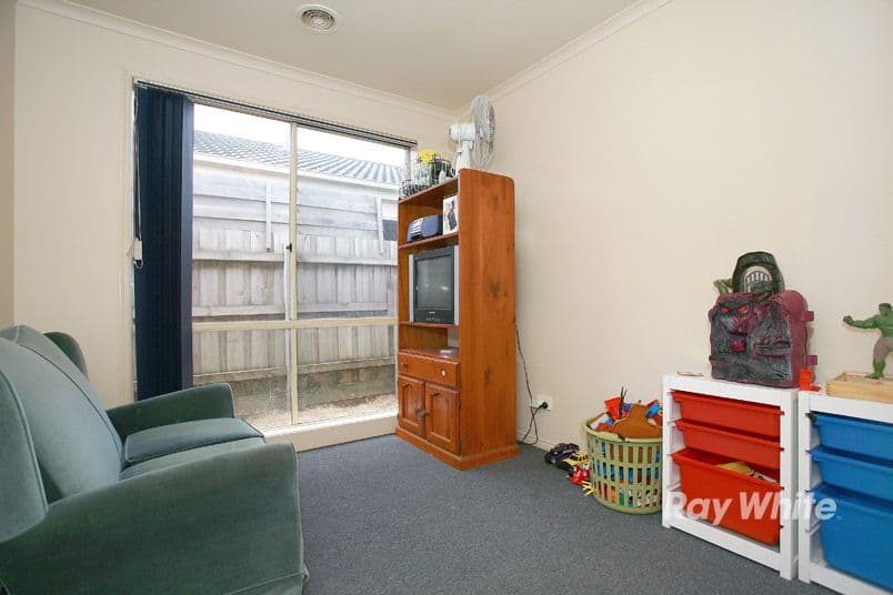 7 Alberton Drive, CRANBOURNE WEST VIC 3977, Cranbourne West - Thumbnail 6
