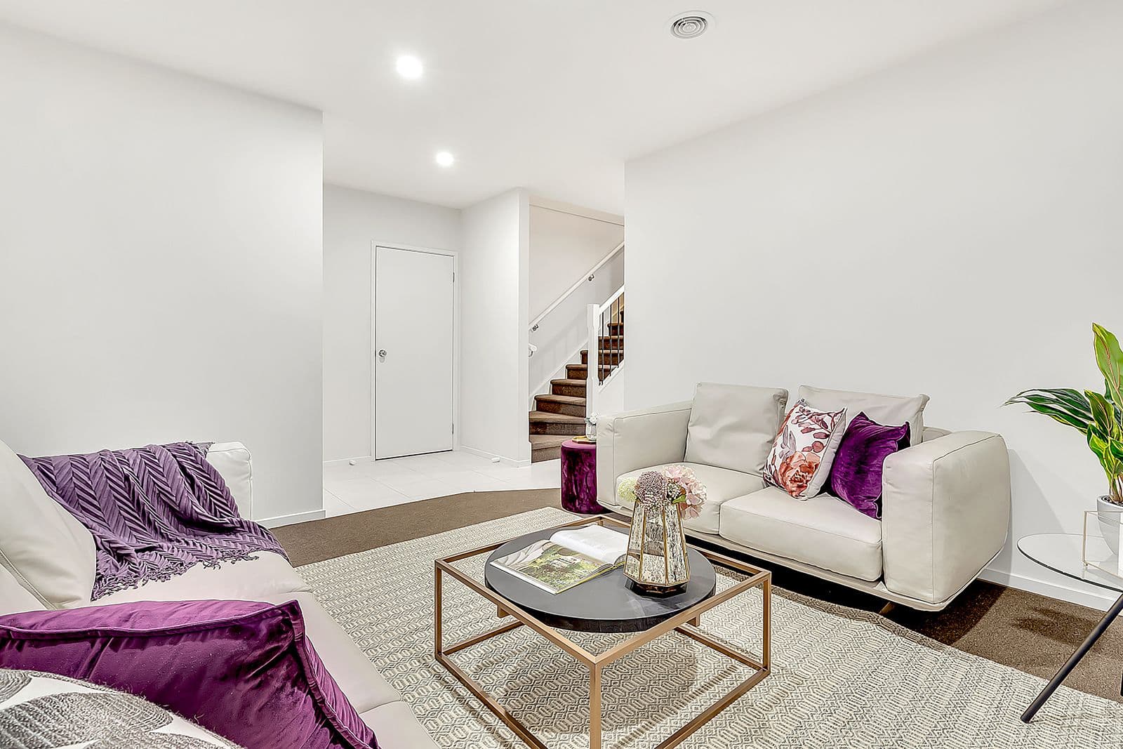 23 Ellscott Boulevard, Mickleham VIC 3064, Mickleham - Thumbnail 3