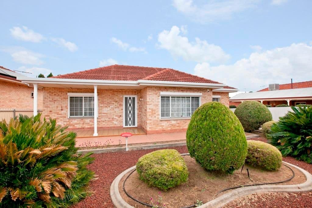 12 Garden Avenue, CAMPBELLTOWN SA 5074, Campbelltown - Thumbnail 2