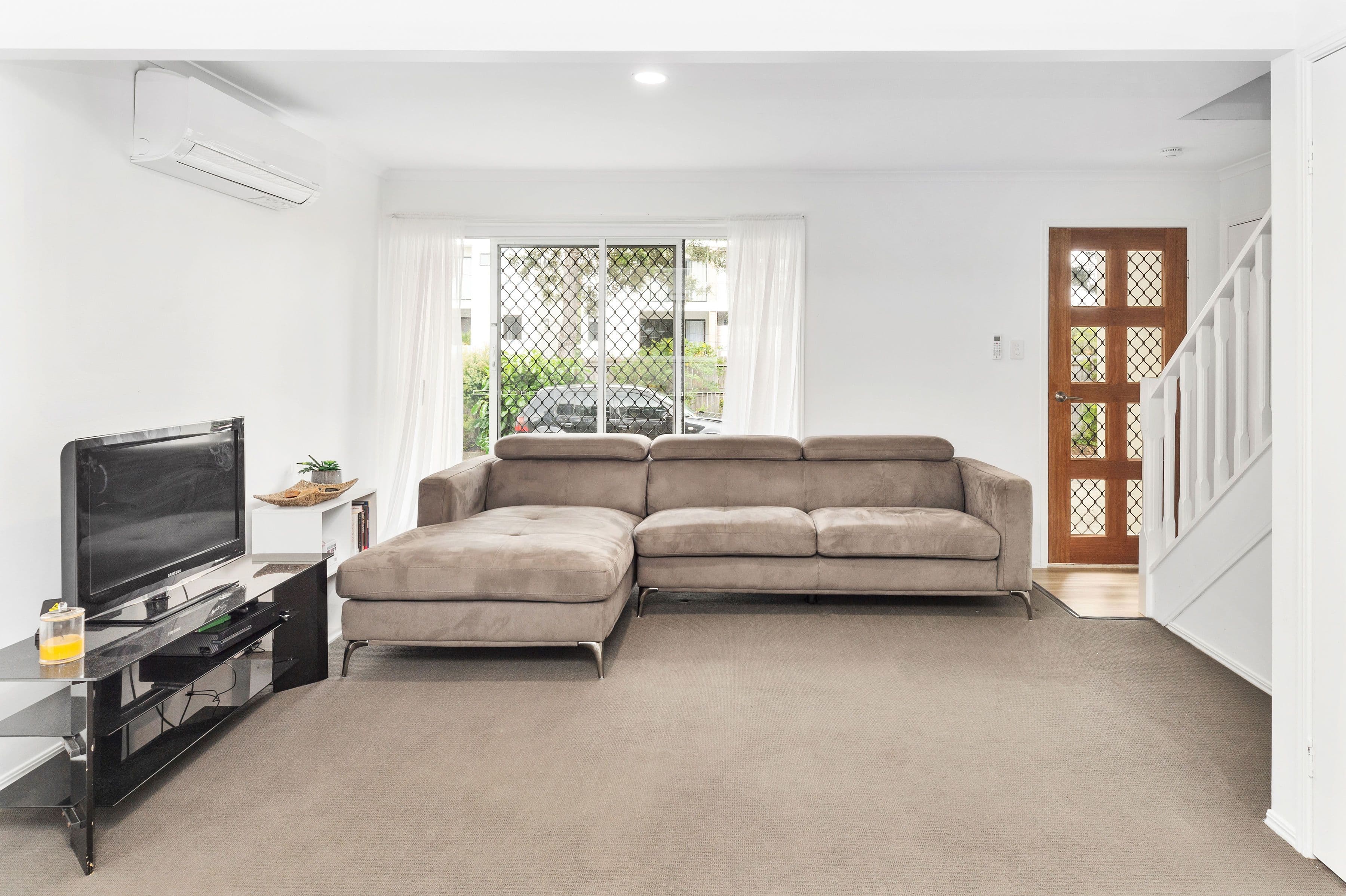 74 Pohlman Street, Southport QLD 4215, Southport - Thumbnail 7
