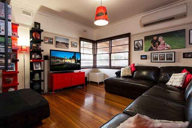 2 Dorset Road, FERNTREE GULLY VIC 3156, Ferntree Gully - Thumbnail 2