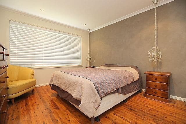 26 Amaroo Avenue, Georges Hall NSW 2198, Georges Hall - Thumbnail 6
