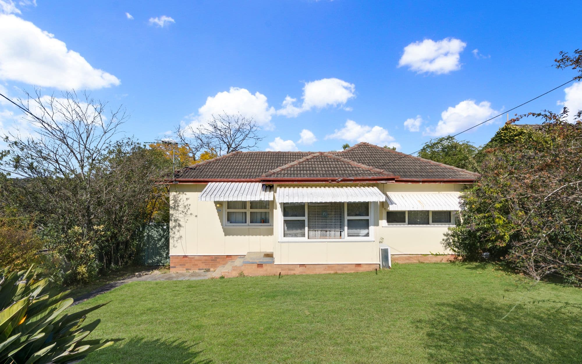 134 Macquarie Avenue, Campbelltown NSW 2560, Campbelltown - Image 1