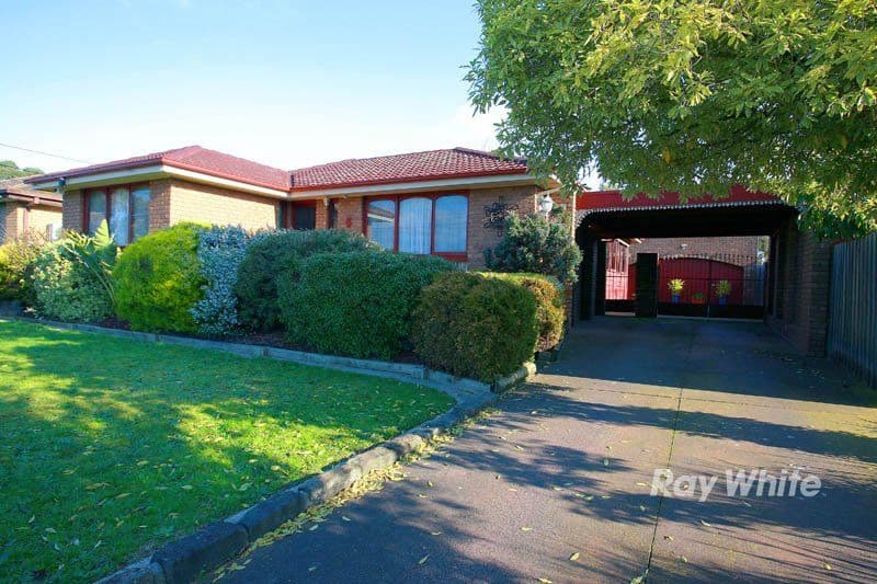6 James Cook Drive, CRANBOURNE VIC 3977, Cranbourne - Image 1