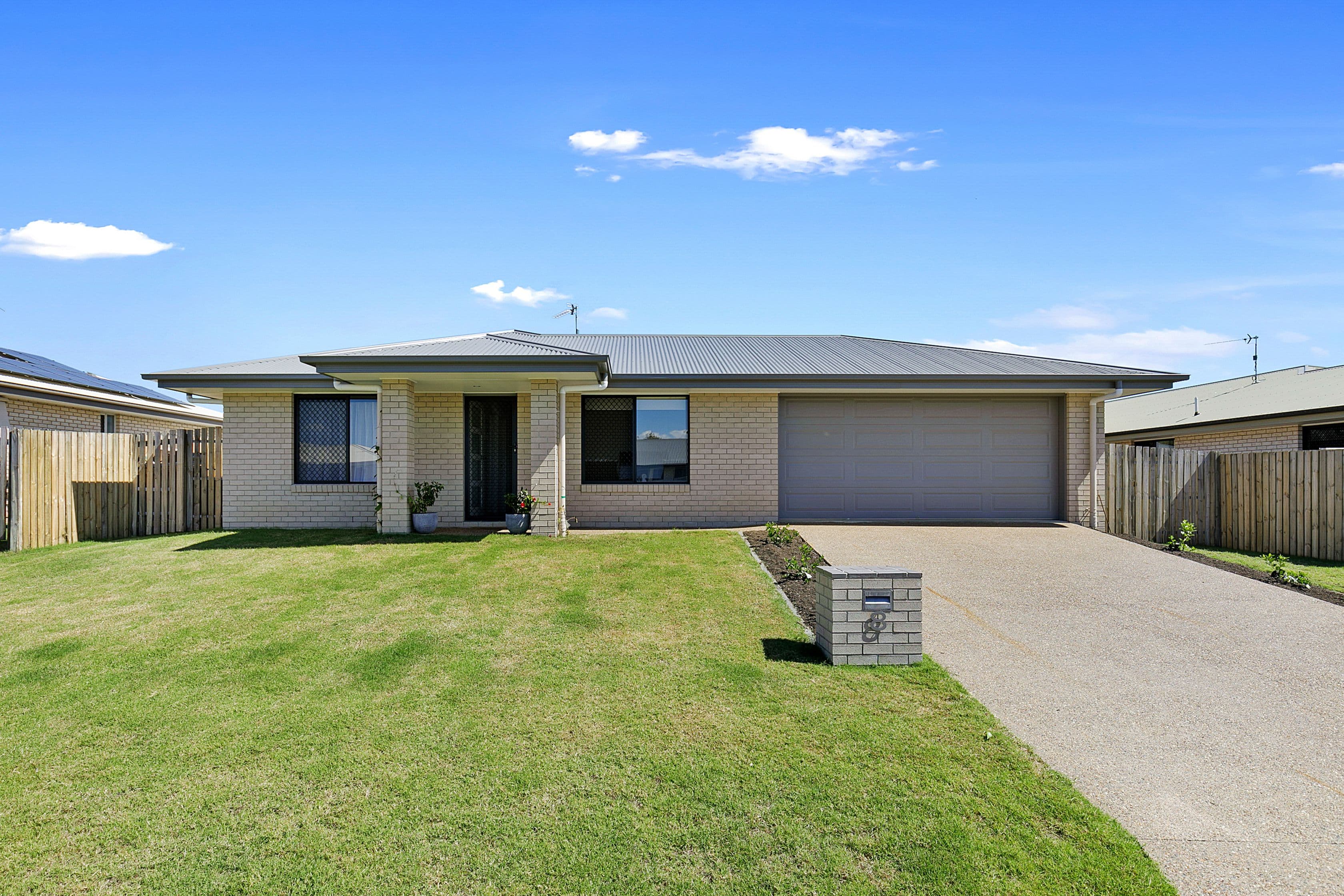 8 Larissa Way, Urangan QLD 4655, Urangan - Image 1