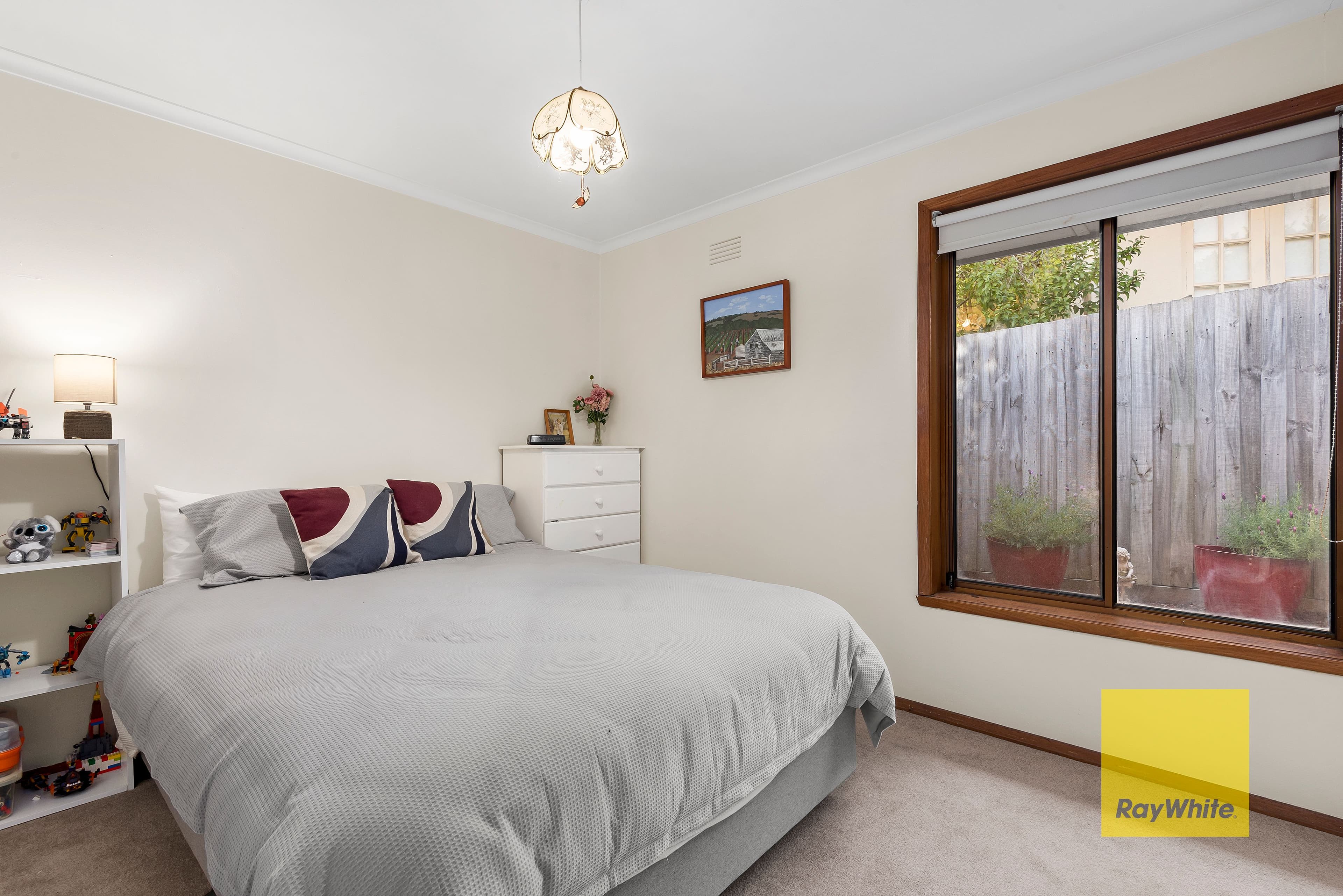 15 Maidie Street, Highton VIC 3216, Highton - Thumbnail 8