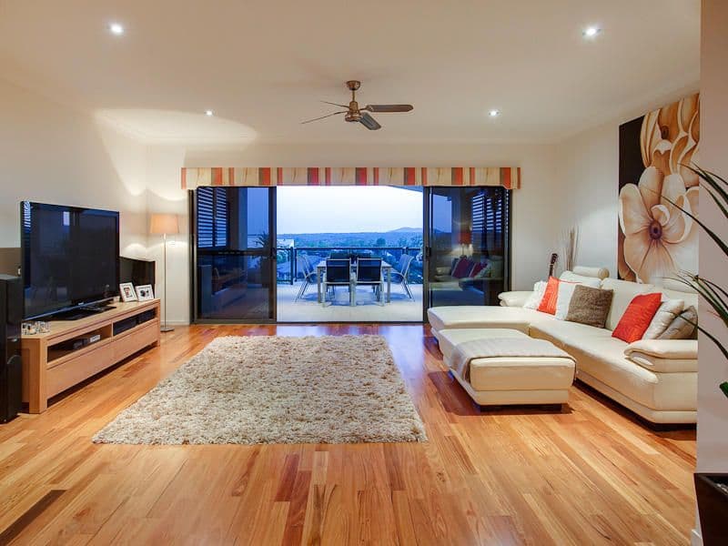 32 Corowa Crescent, Greensborough, Greensborough - Thumbnail 4
