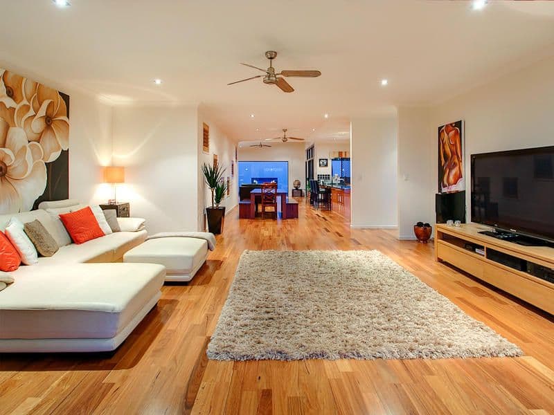 32 Corowa Crescent, Greensborough, Greensborough - Thumbnail 5