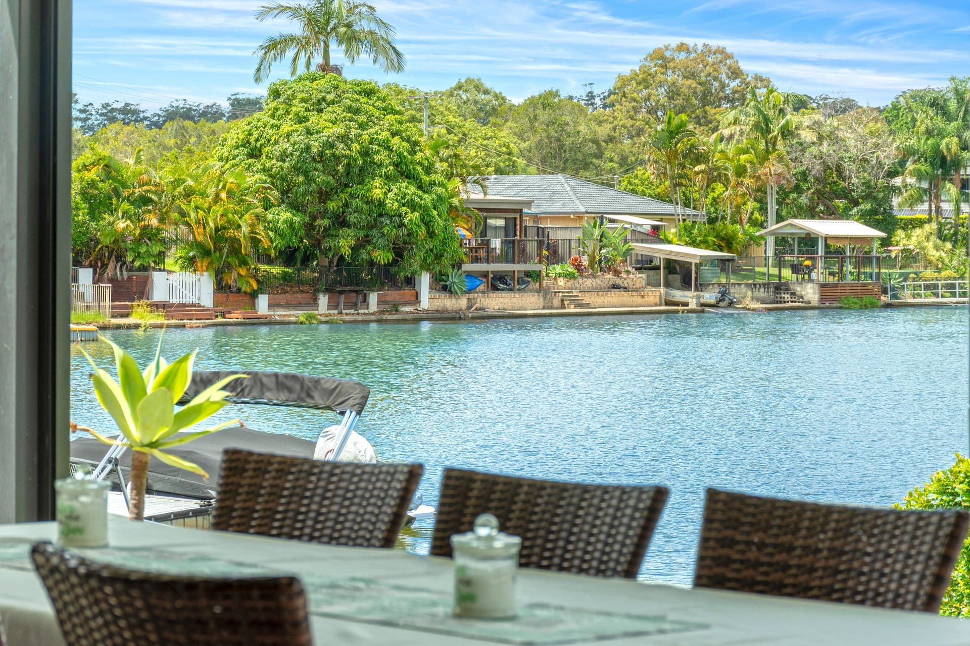 10 Bradshaw Drive, Currumbin Waters QLD 4223, Currumbin Waters - Thumbnail 2
