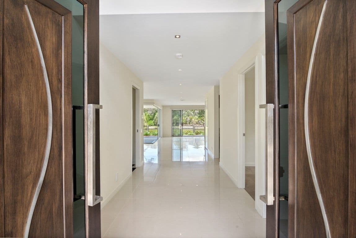 8 Cape Martin Lane, Varsity Lakes QLD 4227, Varsity Lakes - Thumbnail 3