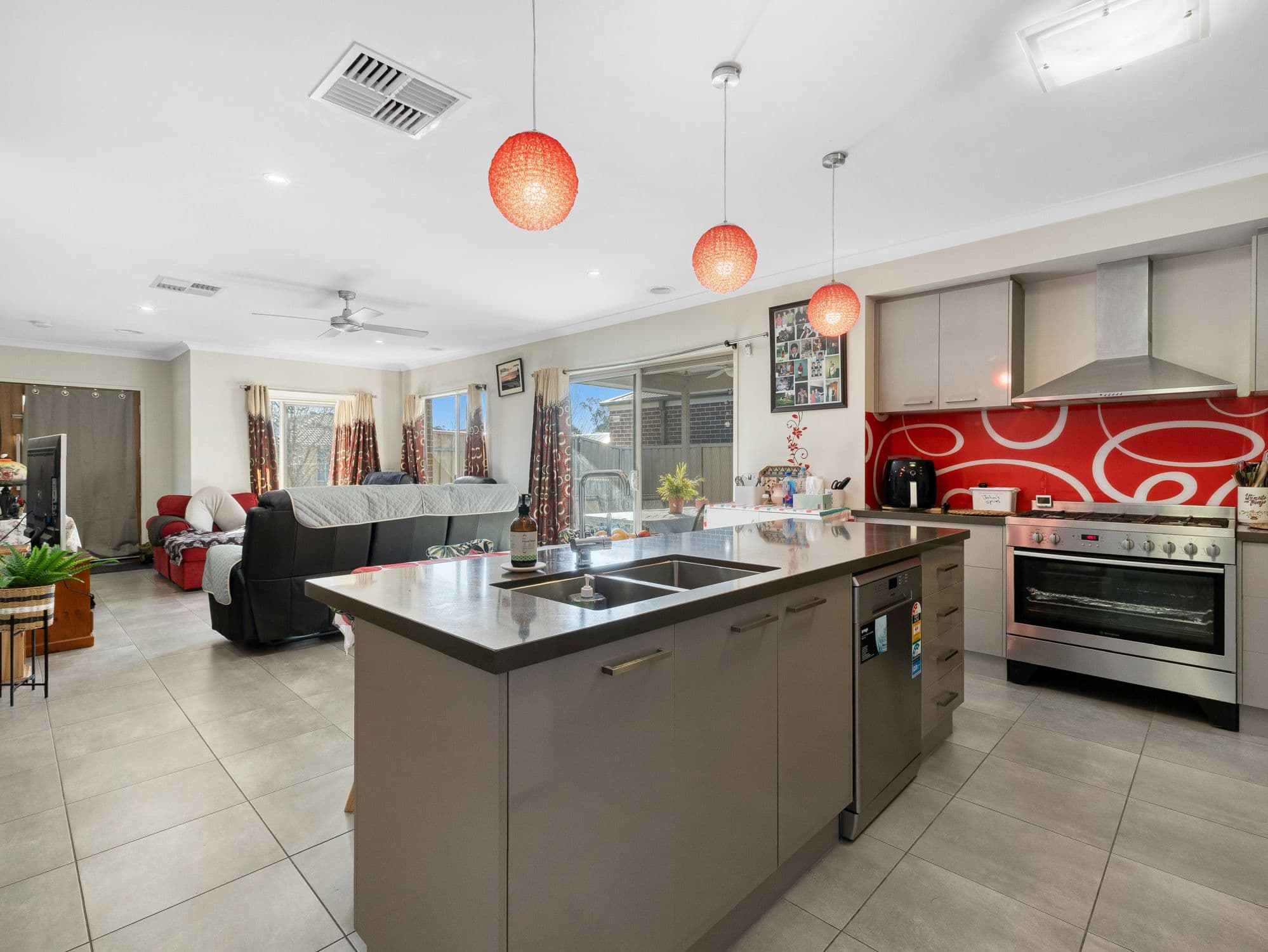 26 Peeler Street, Wodonga VIC 3690, Wodonga - Thumbnail 7