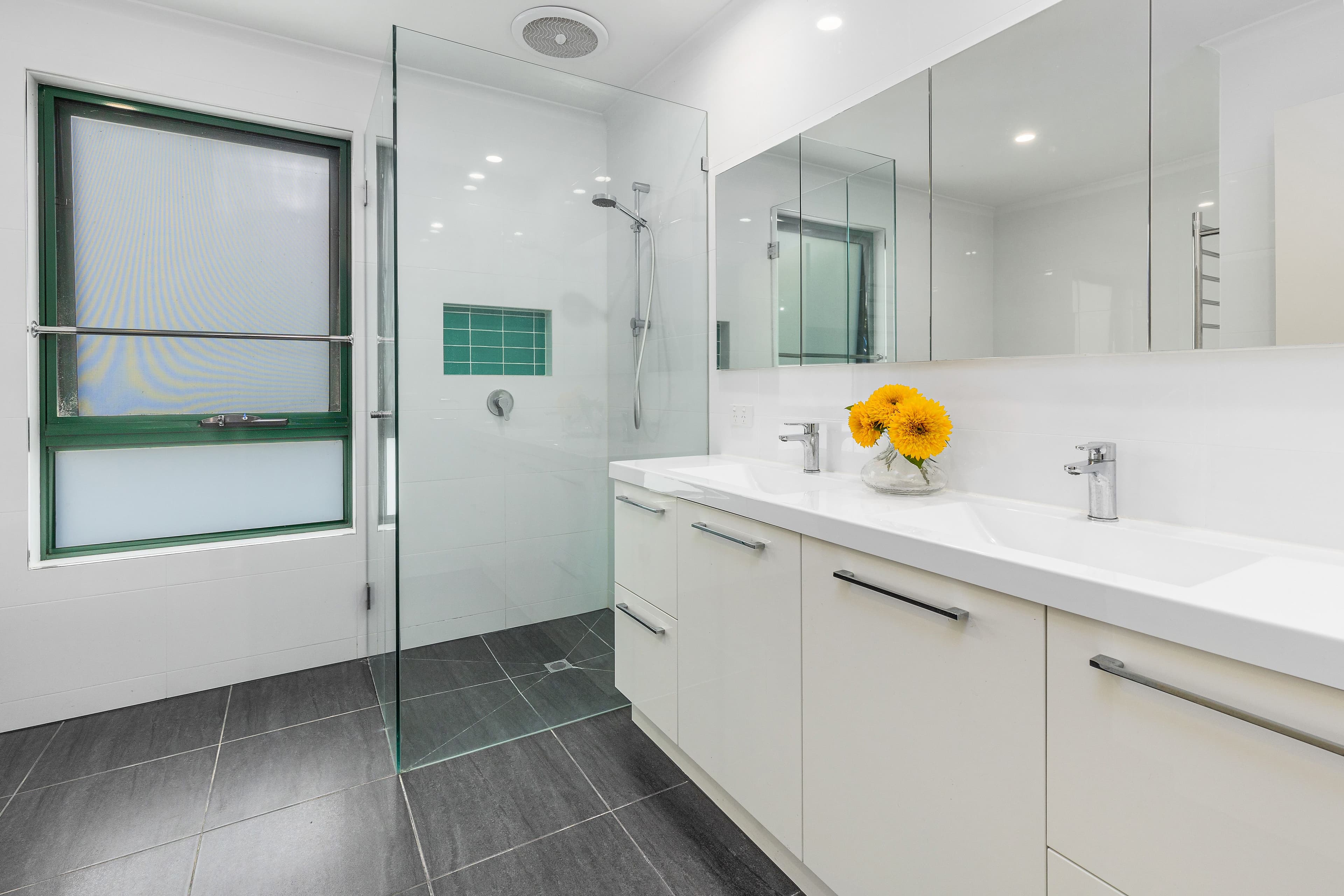 14-16 Dumossa Avenue, Rosebud VIC 3939, Rosebud - Thumbnail 8