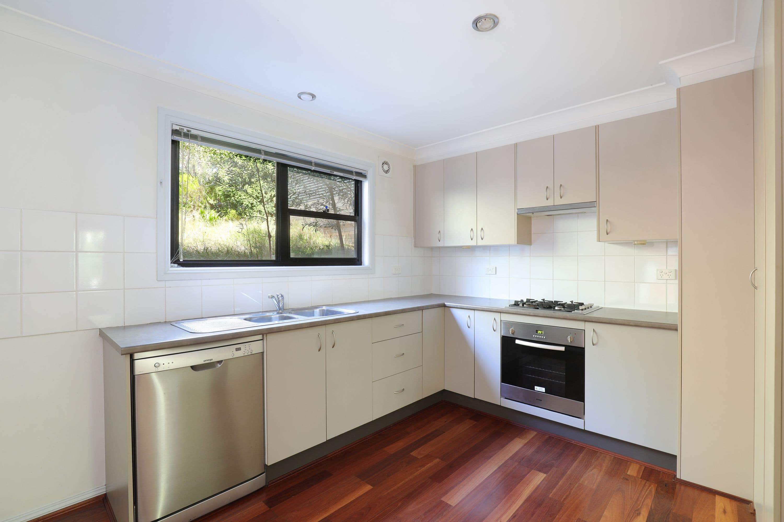 67 Godson Avenue, Blackheath NSW 2785, Blackheath - Thumbnail 4