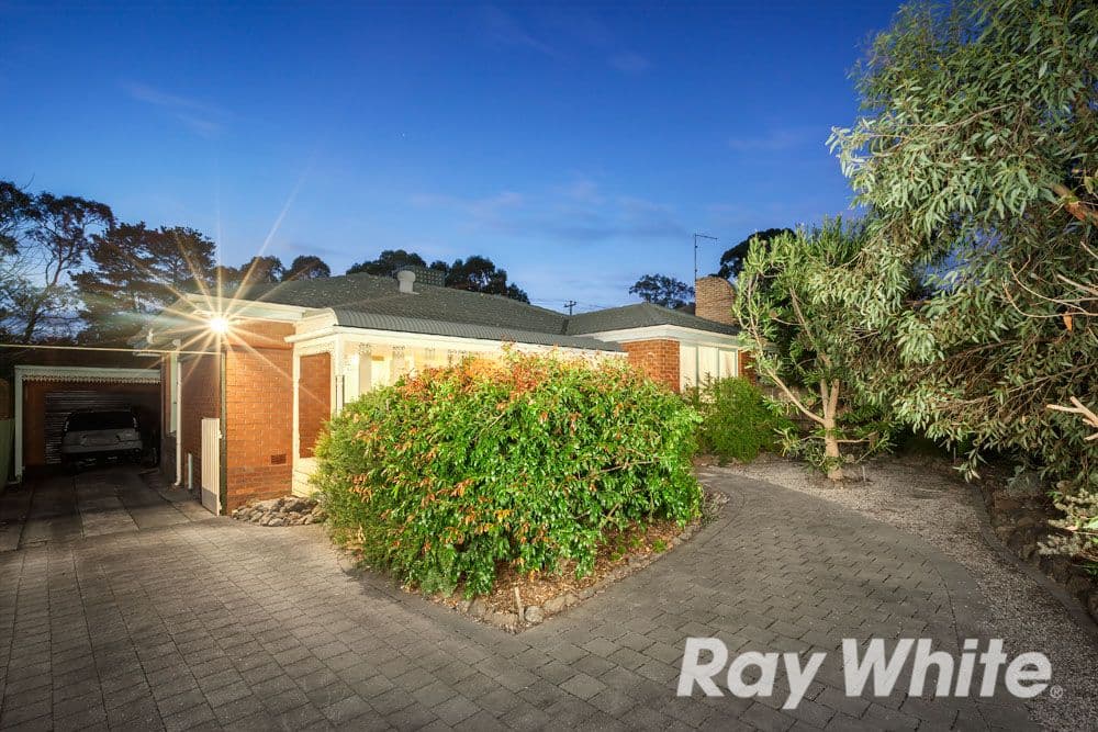56 Dunvegan Crescent, MACLEOD VIC 3085, Macleod - Image 1