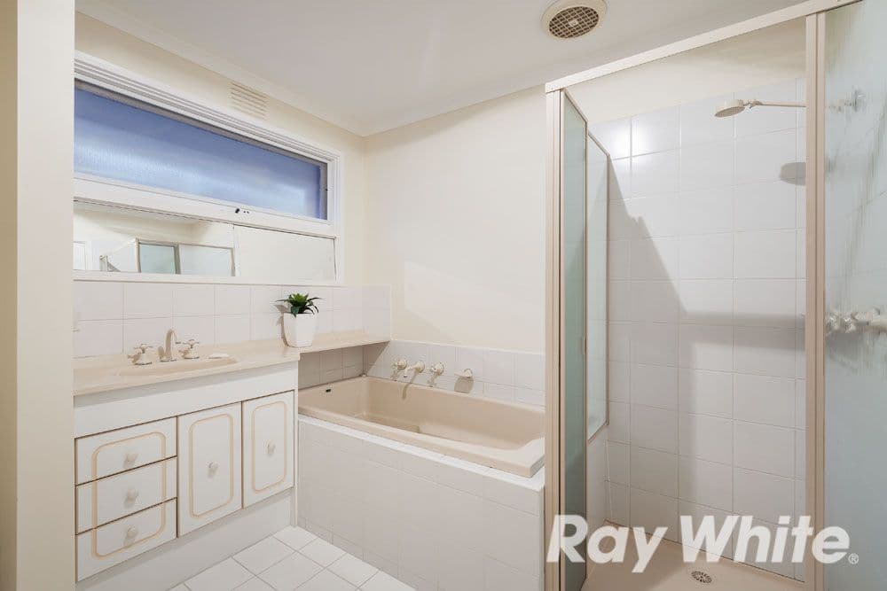 56 Dunvegan Crescent, MACLEOD VIC 3085, Macleod - Thumbnail 8