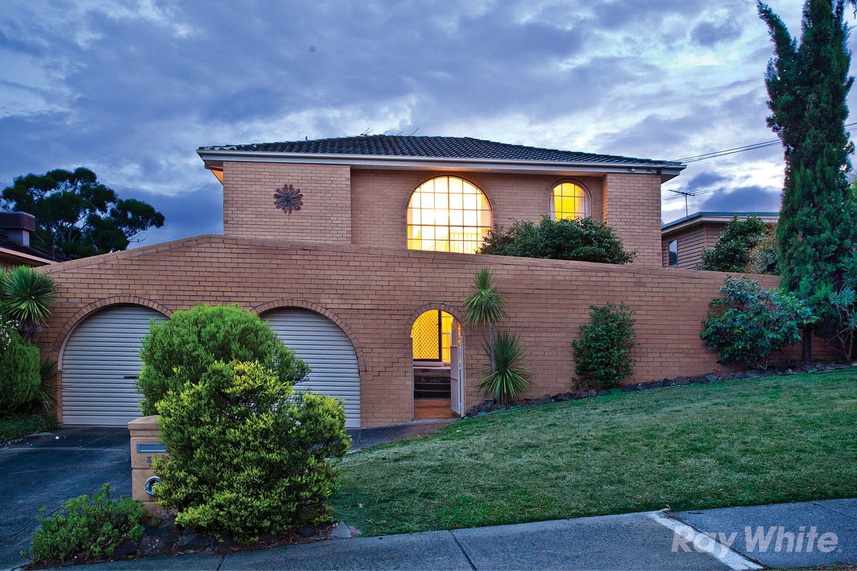 31 Bengal Crescent, Mount Waverley VIC 3149, Mount Waverley - Image 1