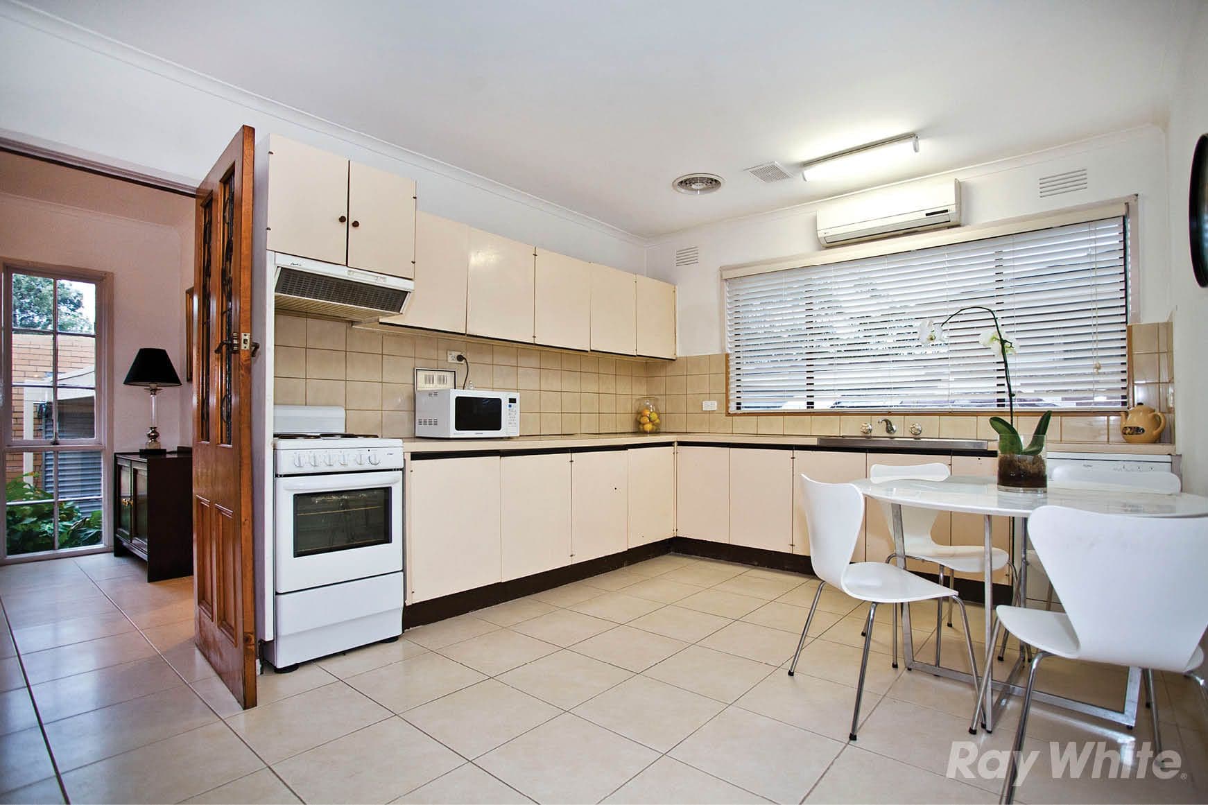 31 Bengal Crescent, Mount Waverley VIC 3149, Mount Waverley - Thumbnail 7