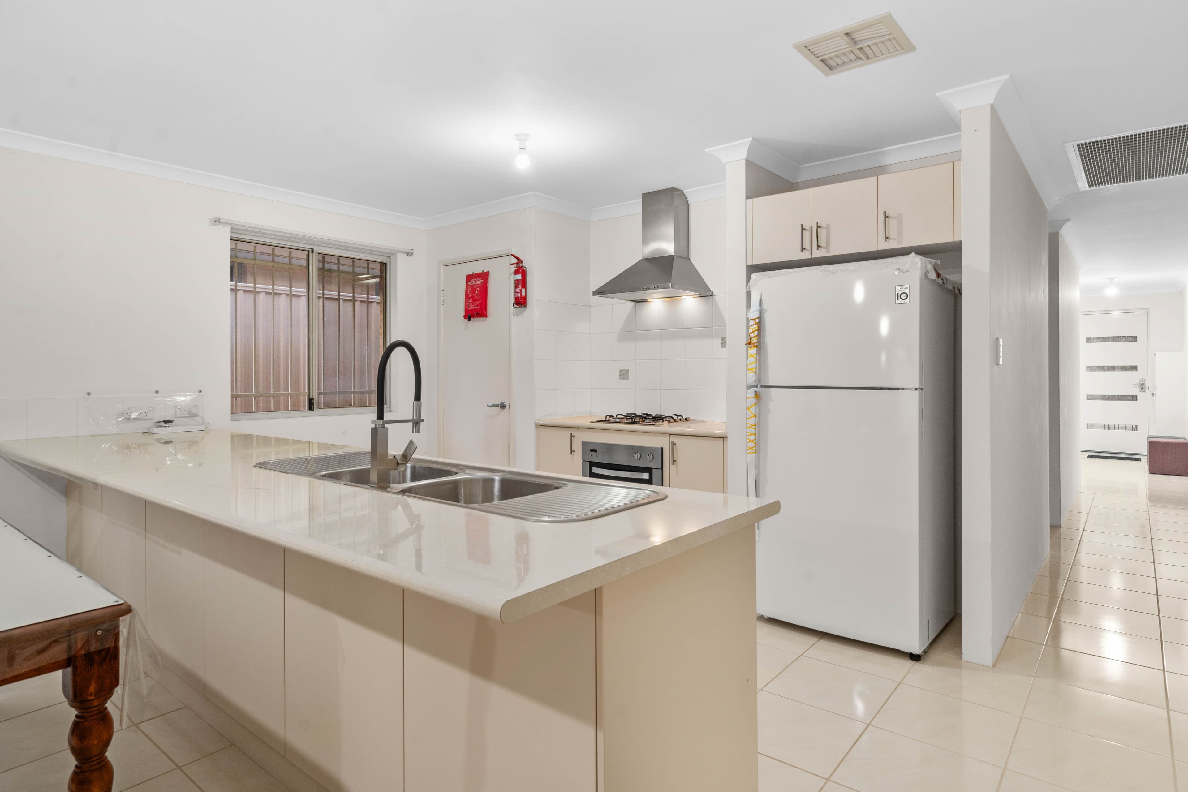 23 Hoop Place, Canning Vale WA 6155, Canning Vale - Thumbnail 2