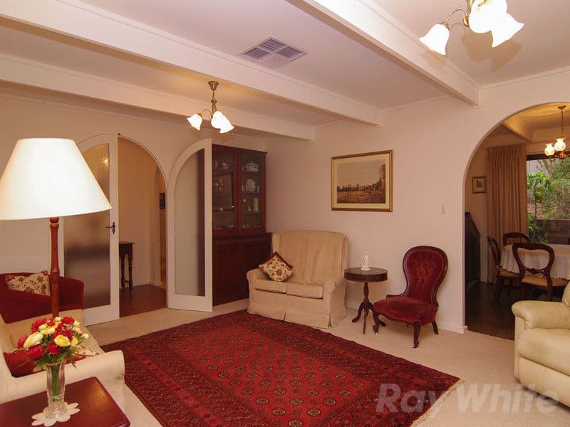 3 Sandow Crescent, COROMANDEL VALLEY SA 5051, Coromandel Valley - Thumbnail 4