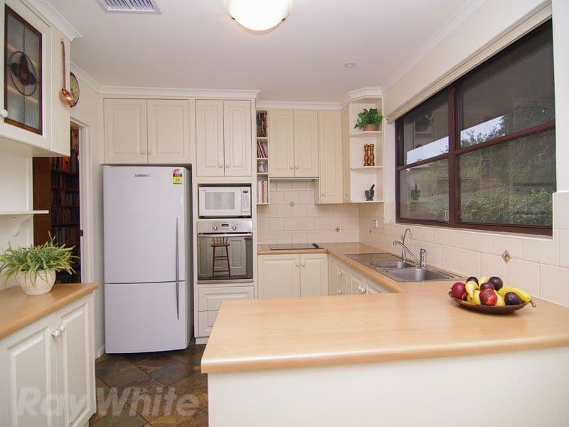 3 Sandow Crescent, COROMANDEL VALLEY SA 5051, Coromandel Valley - Thumbnail 6