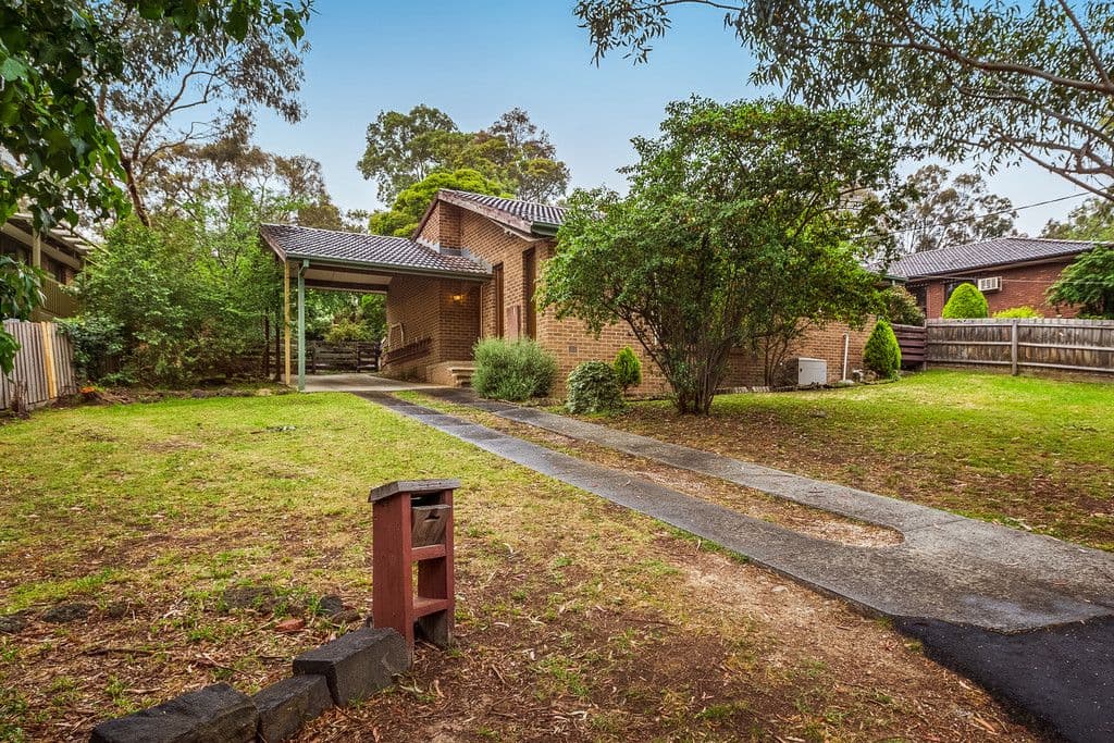26 Belmont Crescent, MONTMORENCY VIC 3094, Montmorency - Thumbnail 2
