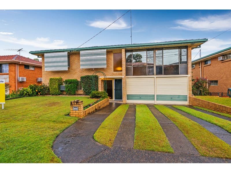 6 Colington Street, Mansfield QLD 4122, Mansfield - Image 1