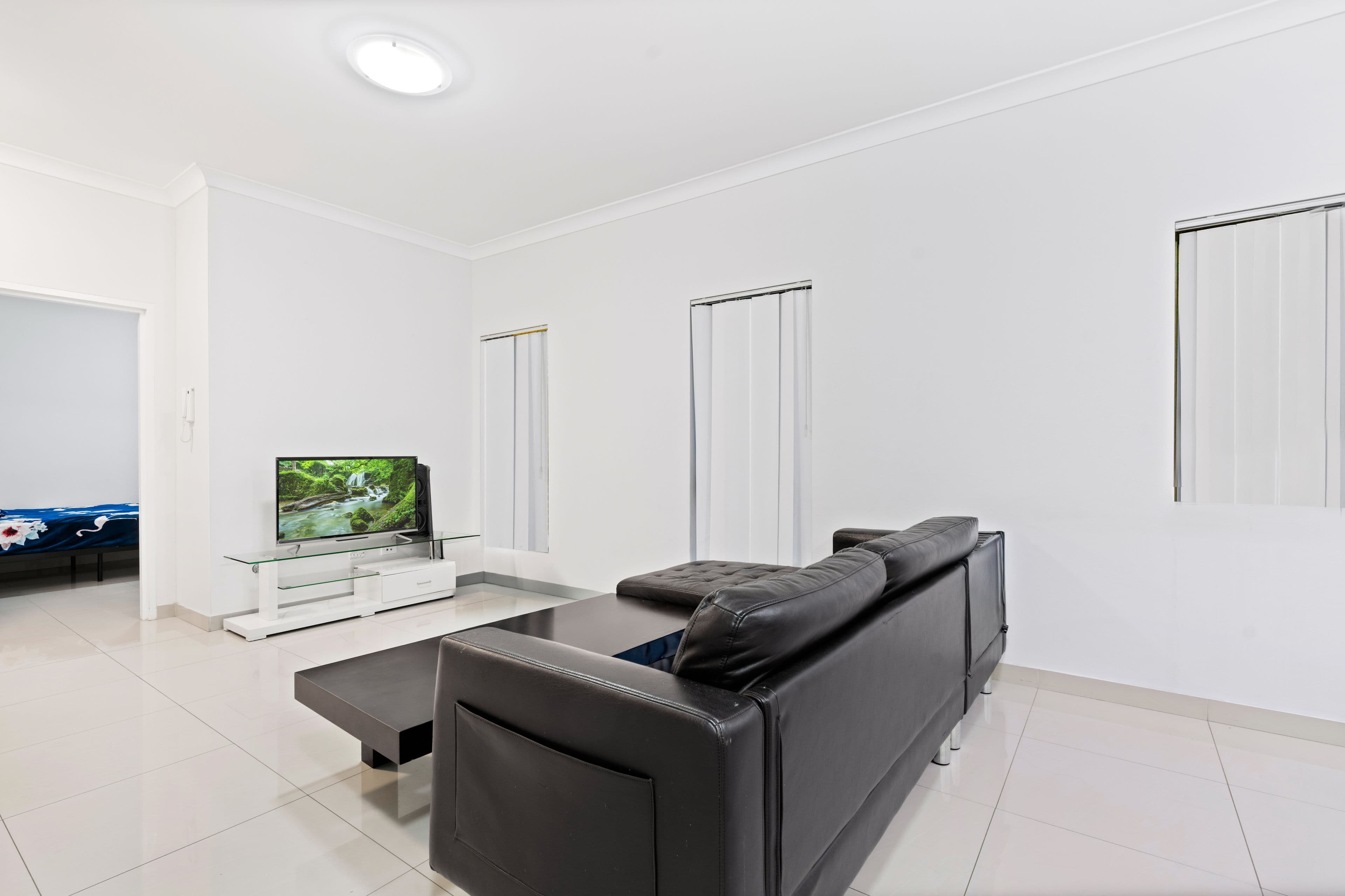 11 Wrentmore Street, Fairfield NSW 2165, Fairfield - Thumbnail 3