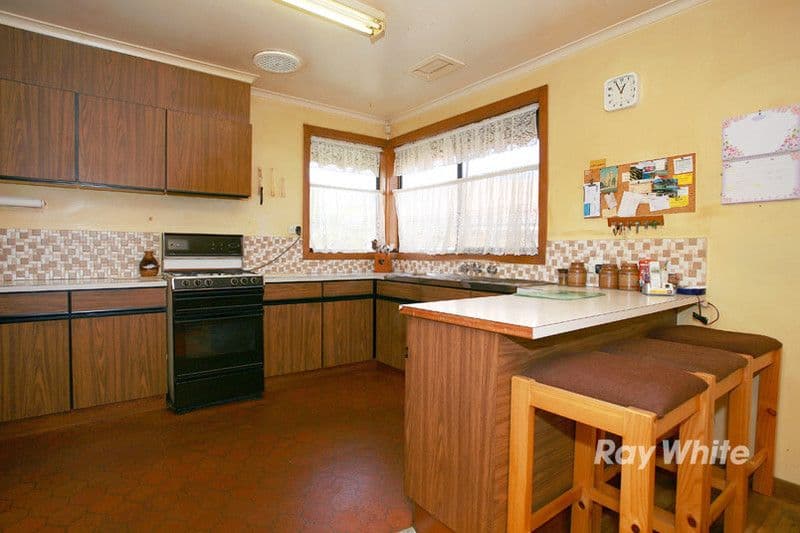 5 Abbey Court, NOBLE PARK VIC 3174, Noble Park - Thumbnail 3