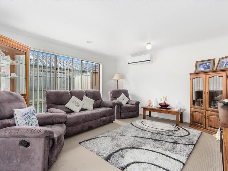 14 Shakespeare Court, Drouin VIC 3818, Drouin - Thumbnail 2