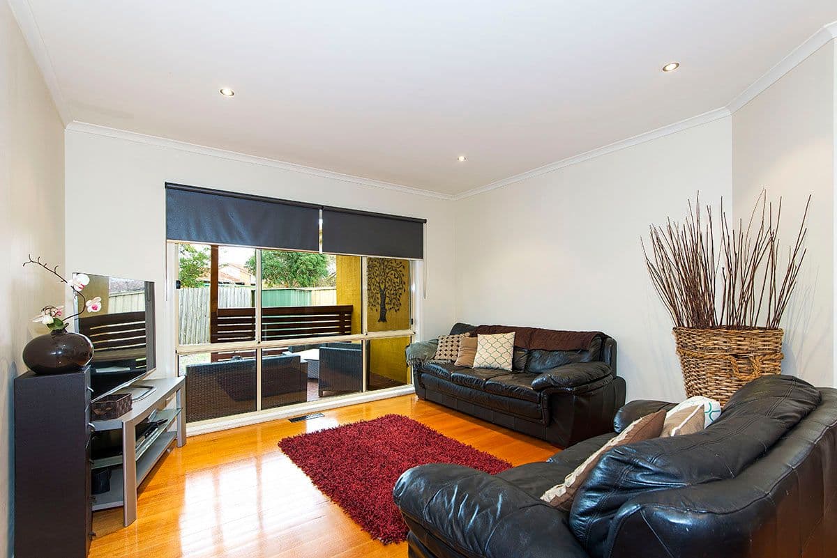 11 Pleasant Close, MILL PARK VIC 3082, Mill Park - Thumbnail 4