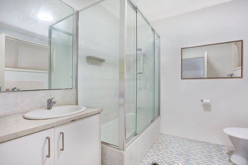 26 Leonard Avenue, Surfers Paradise QLD 4217, Surfers Paradise - Thumbnail 4