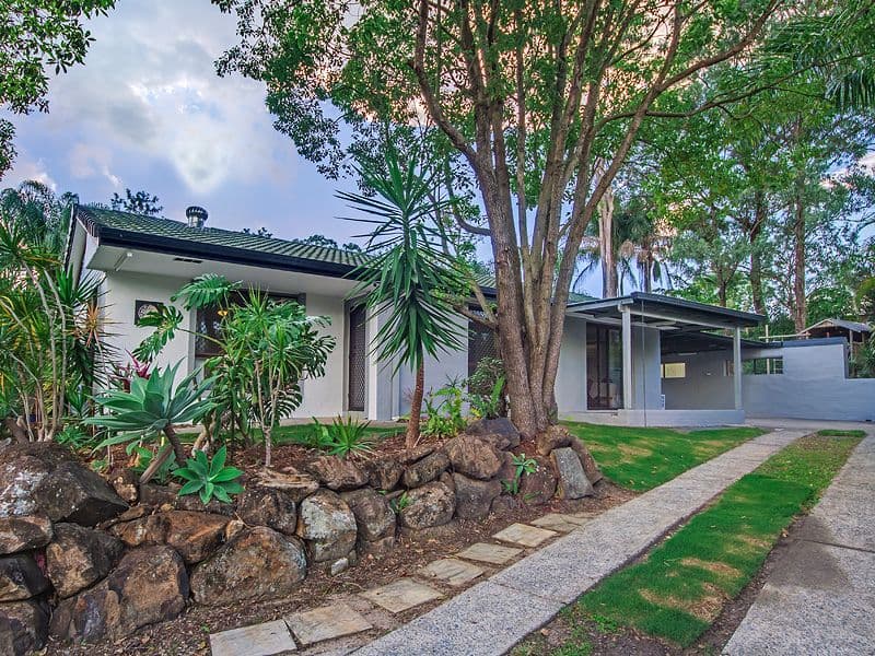 13 Levestam Court, CARRARA QLD 4211, Carrara - Thumbnail 7