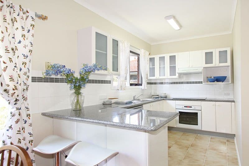 18 Grange Road, CARNEGIE VIC 3163, Carnegie - Thumbnail 3