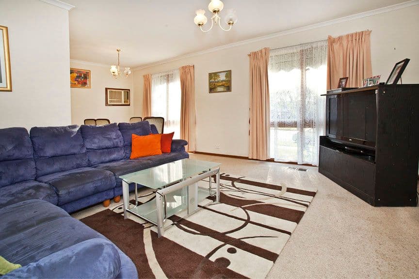 303 Dandelion Drive, ROWVILLE VIC 3178, Rowville - Thumbnail 2
