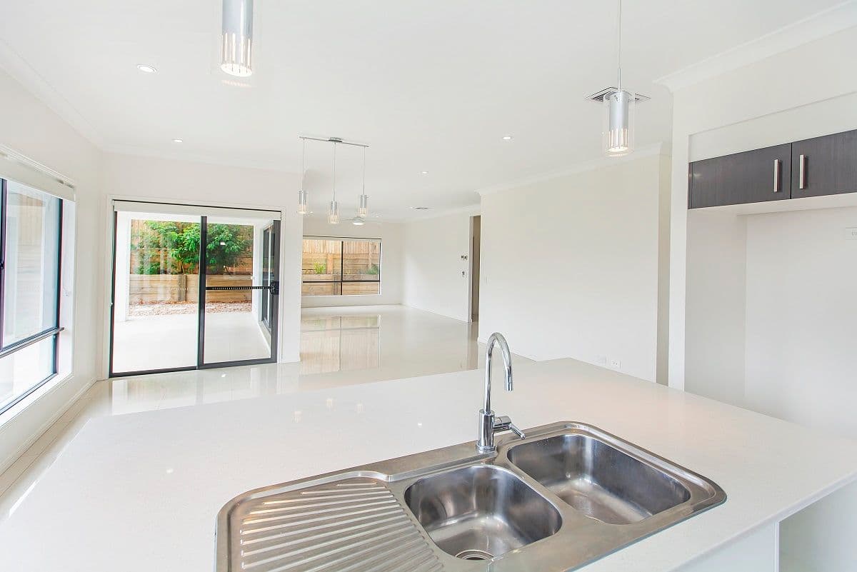 1 Lakeview Place, SPRINGFIELD LAKES QLD 4300, Springfield Lakes - Thumbnail 4