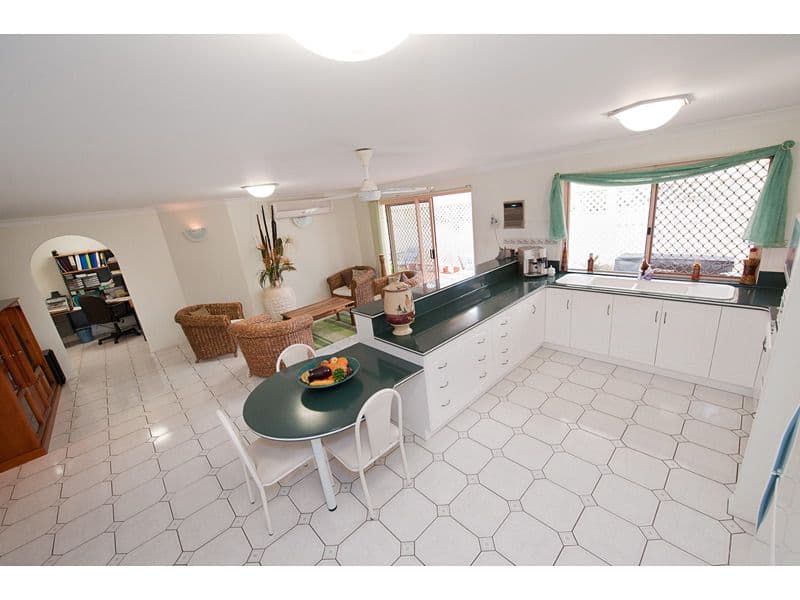 4 Golik Place, NORMAN GARDENS QLD 4701, Norman Gardens - Thumbnail 6