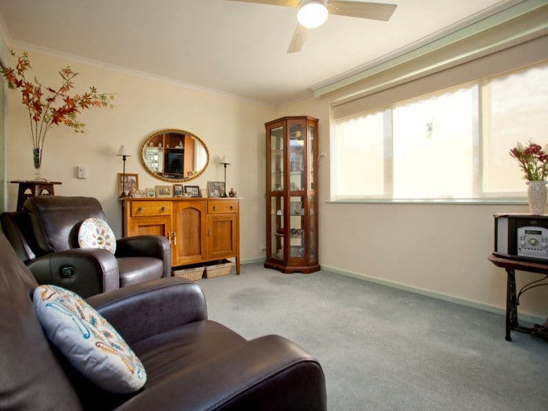 15-17 Deane Street, FRANKSTON VIC 3199, Frankston - Image 1