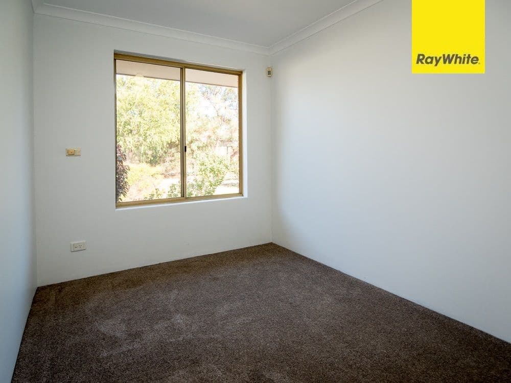 61 Inverness Circle, Camillo WA 6111, Camillo - Thumbnail 4