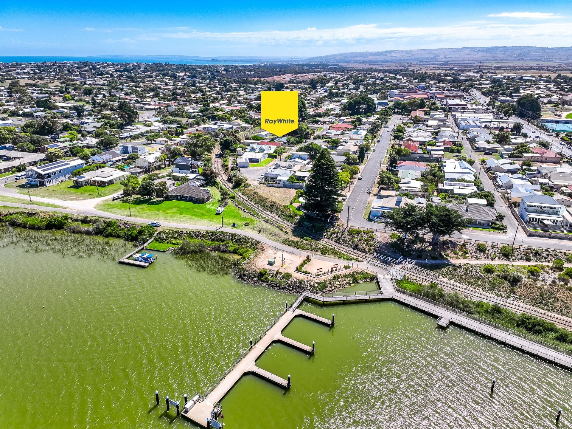 9 Augusta Street, Goolwa SA 5214, Goolwa - Thumbnail 2