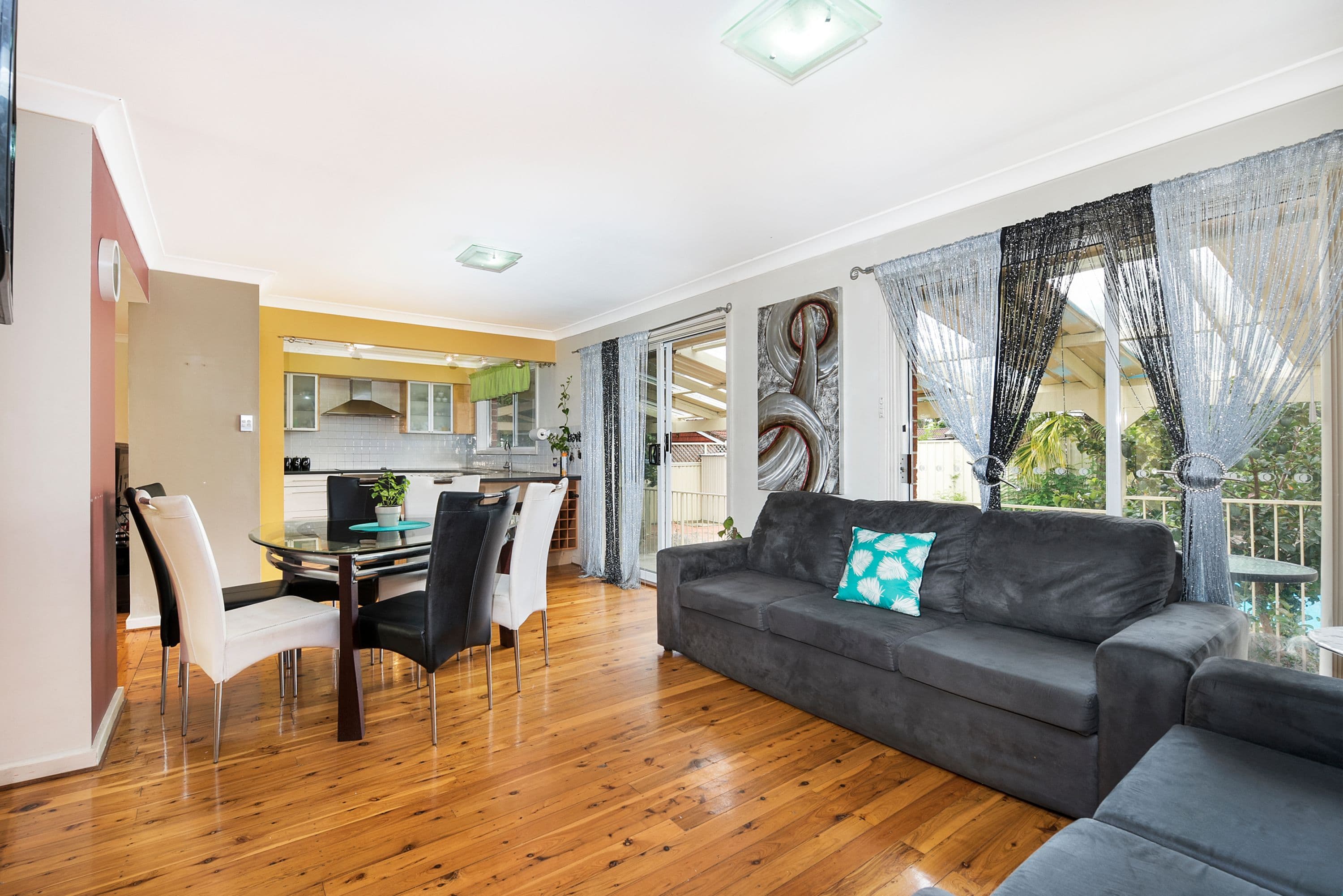 4 Lyndia Street, Ingleburn - Thumbnail 4
